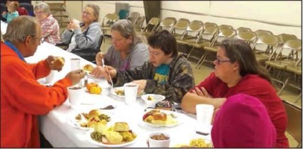 Community Comes Together for Thanksgiving